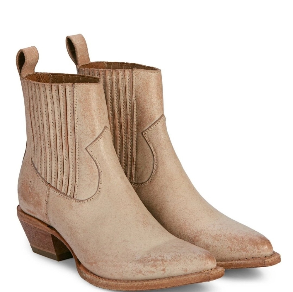 Frye SACHA Distressed Leather chelsea Boot